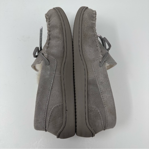 MySlippers by MyPillow Suede Leather Indoor Outdoor Moccasin Loafer Taupe Size 6 - Picture 4 of 8